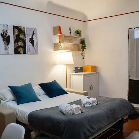 Apartament Pitti13 *