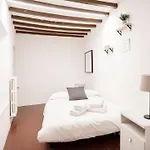 Appartement Pitti13 *